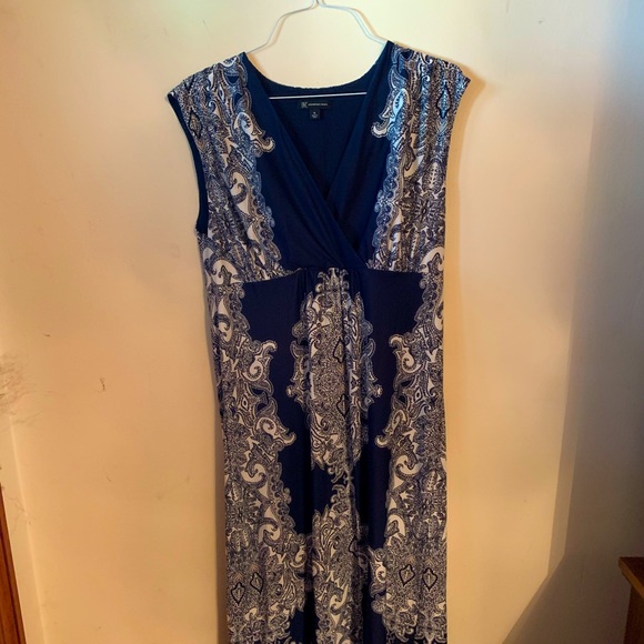 COPY - COPY - INC Printed Maxi Dress. - Picture 1 of 5